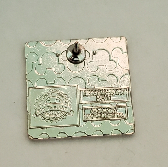 Disney Pin Trading The Lion King Smiling Villains Scar Hidden Mickey Pin - Picture 3 of 3